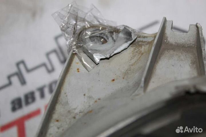 Фара toyota crown majesta UZS186 UZS187 30315 chro