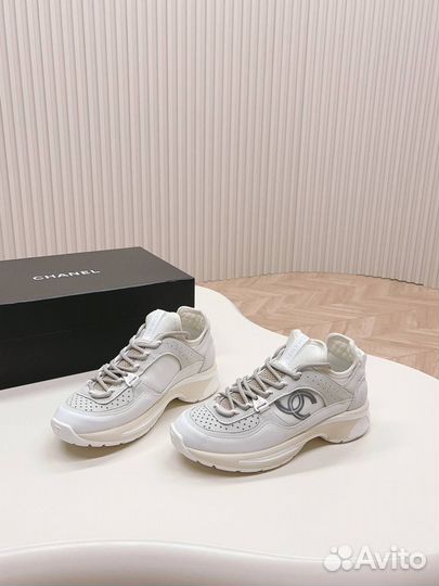 Женские кроссовки Chanel Trainers