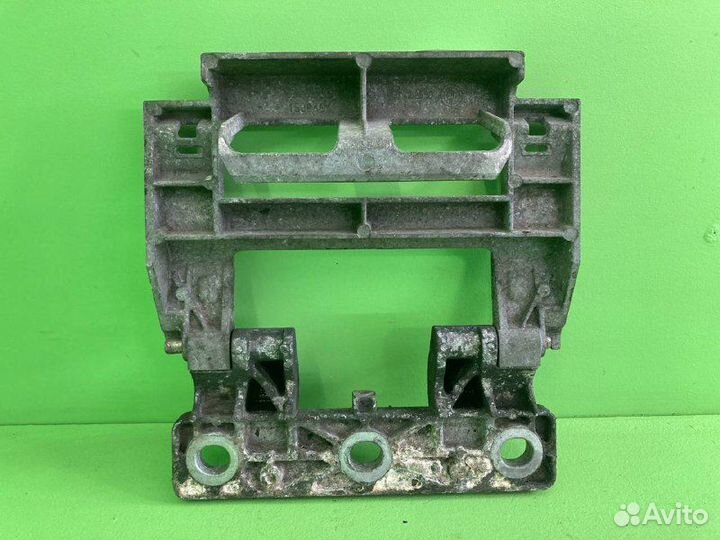 Подножка DAF XF105