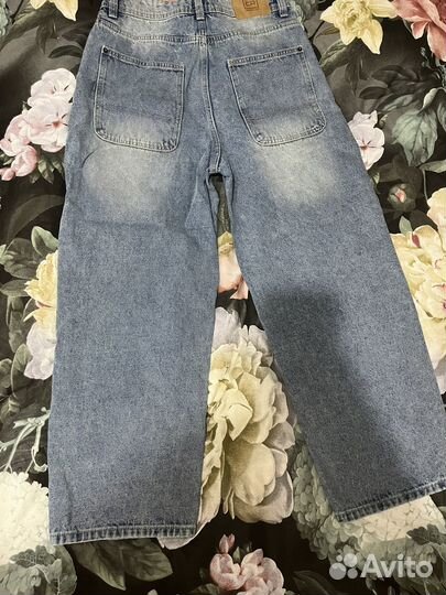 Джинсы мужские