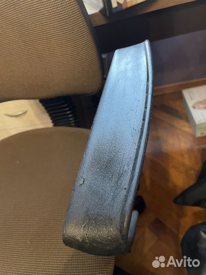 Компьютерное кресло