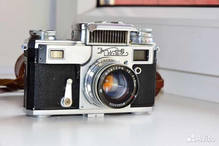 Киев-iiiа 1956 год Советский пленочный фотоаппарат