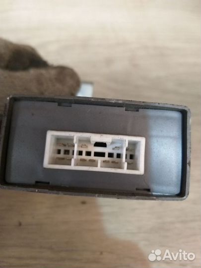 Блок управления центральным замком Wingroad y10