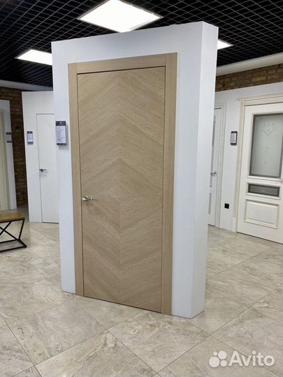 Двери межкомнатные шпон ясеня, дуба