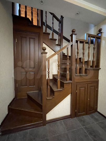 3-к. квартира, 150 м², 7/8 эт.