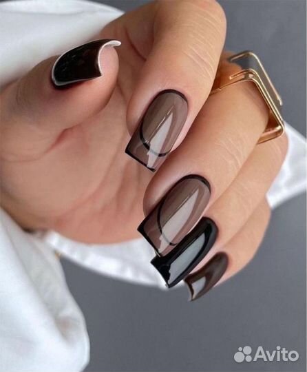 Мастер маникюра и педикюра