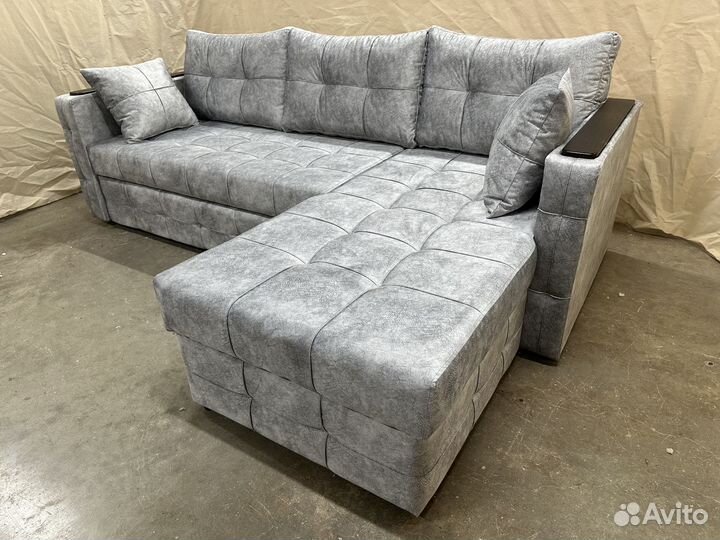 Диван угловой новый