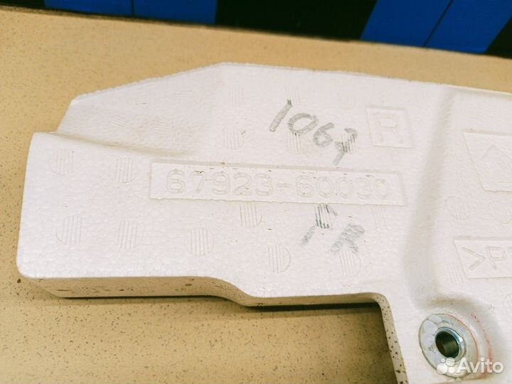 Шумоизоляция Land Cruiser (150) -Prado 2009