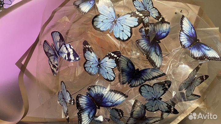 Букет из бабочек, сердечек и конфет)