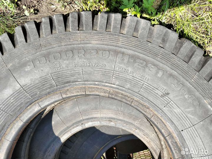 Шины 10.00 r20 бу