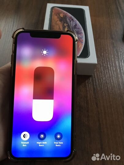 iPhone Xs, 64 ГБ