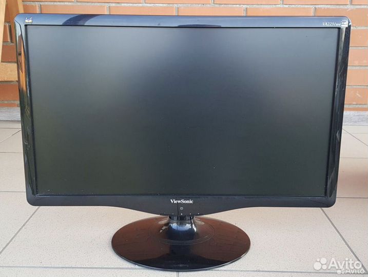 Монитор FullHD 22