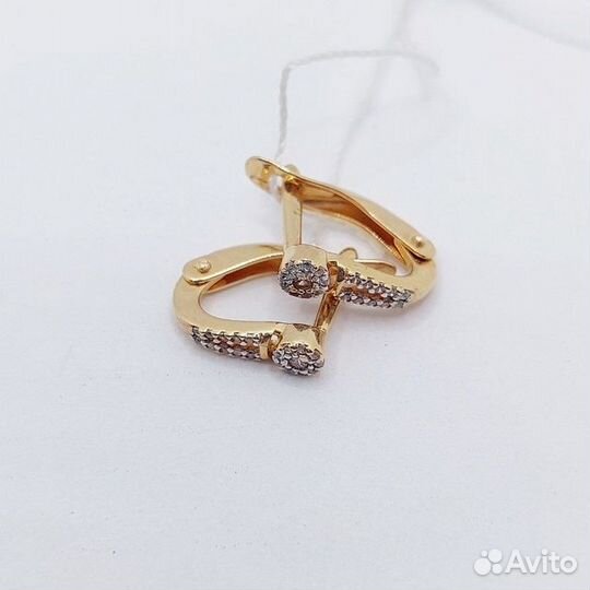 Серьги с синтетическим камнем Золото