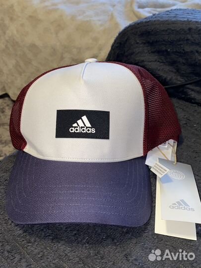 Adidas originals кепка