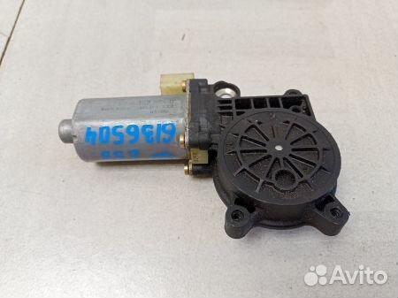 Моторчик правго стеклоподъёмника