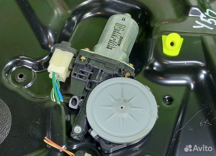 Стеклоподъемник nissan fuga Y50 передний правый