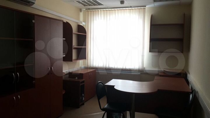 Офисы в аренду, 17 м²