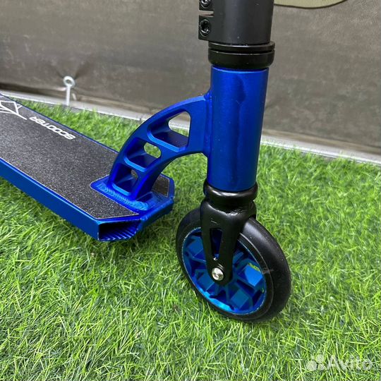 Трюковой самокат