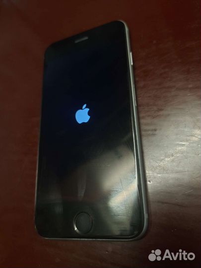 Телефон iPhone 6s на запчасти