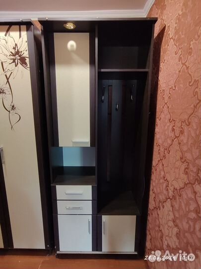Шкаф в прихожую