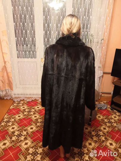 Шуба, пальто, шапки