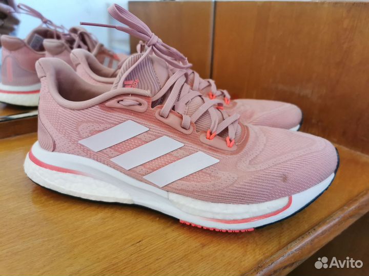 Кроссовки adidas Supernova+ Shoes 36,6 размер