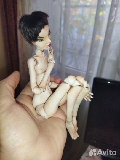 Кукла фарфоровая шарнирная