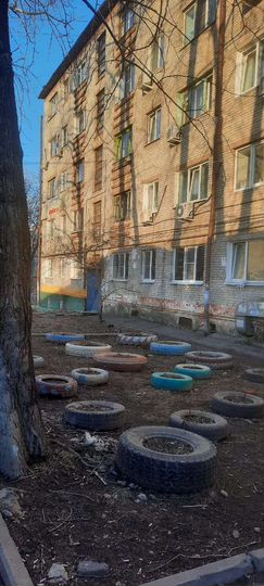 Комната 90 м², 1/5 эт.