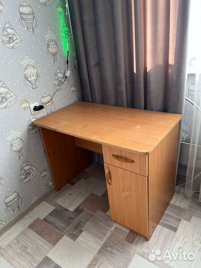 Письменный стол бу