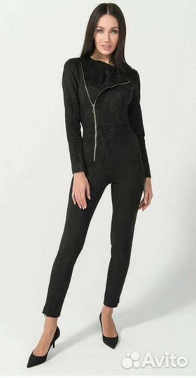 Женский замшевый комбинезон