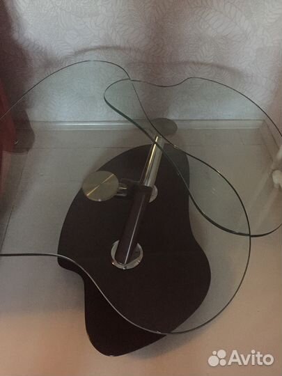 Стол журнальный