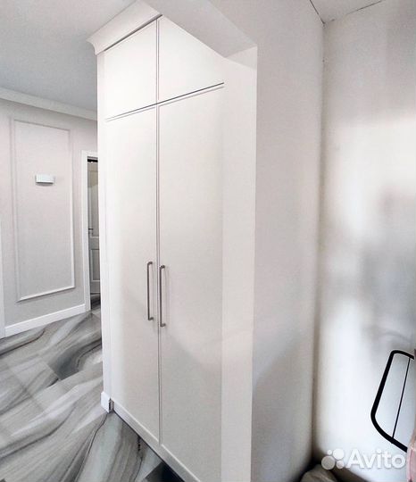 Шкаф распашной под заказ