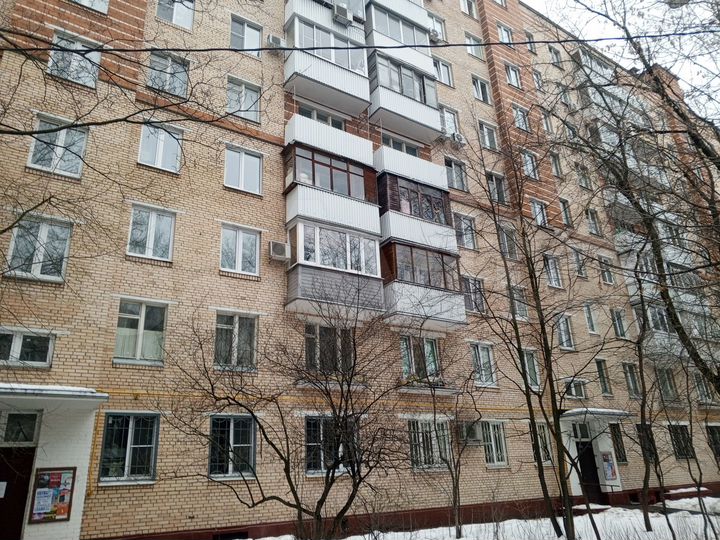 Квартира-студия, 11,5 м², 1/9 эт.
