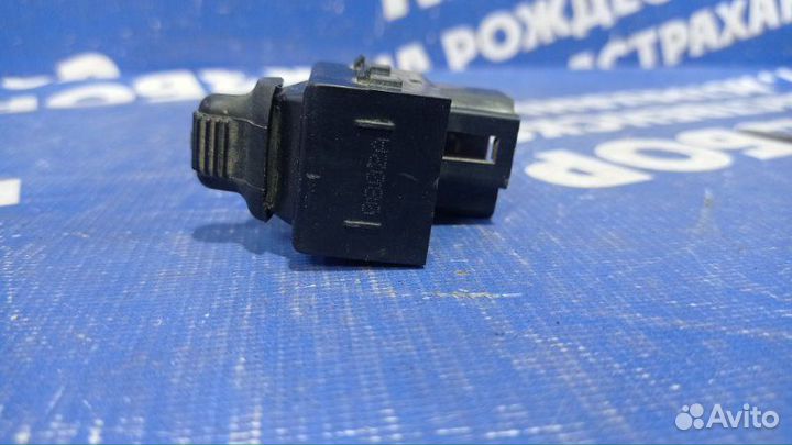 Кнопка стеклоподъемника Dodge Stratus седан EDZ