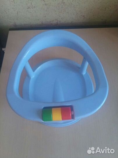Стульчик для купания + круг