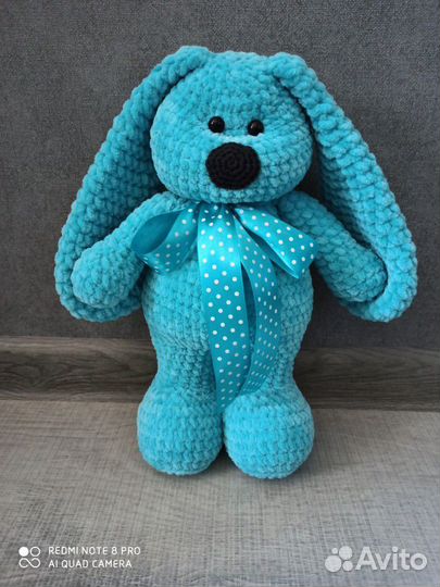 Зайчики из плюшевой пряжи