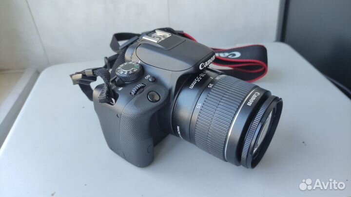 Canon 100D kit как новый (пробег 2 т)