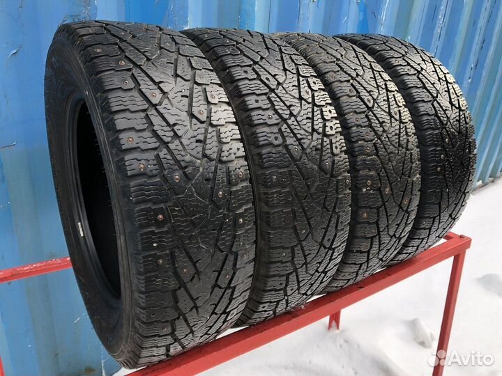 Nokian Tyres Hakkapeliitta C3 215/65 R16C