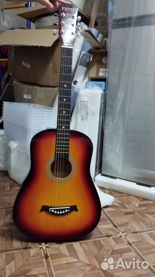 Акустическая гитара
