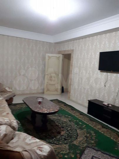 2-к. квартира, 86 м², 10/10 эт.