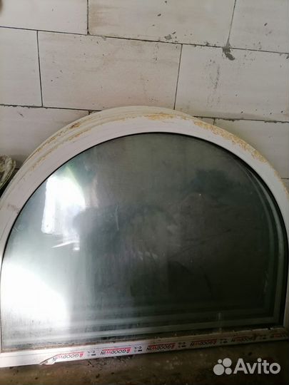 Окна полуарки