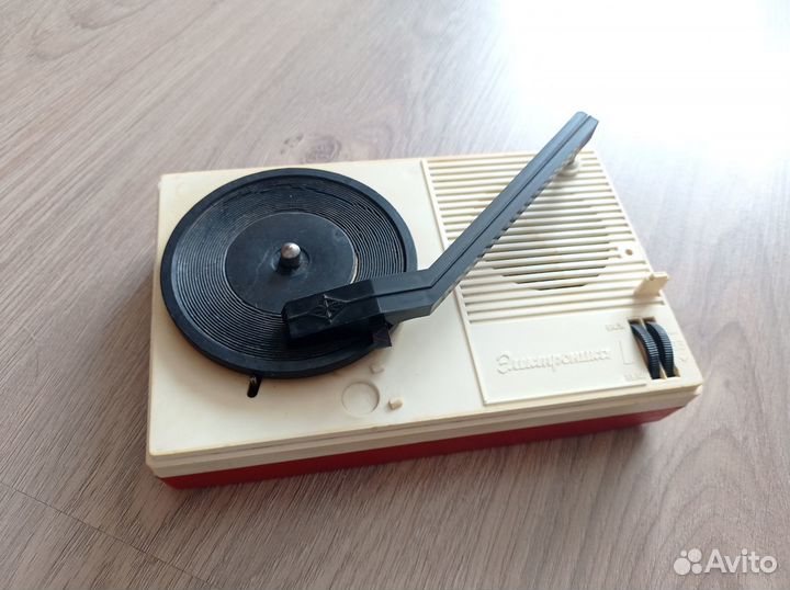 Детский проигрыватель 