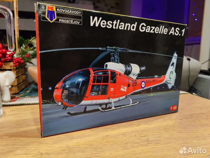 Вертолет gazelle 1:48