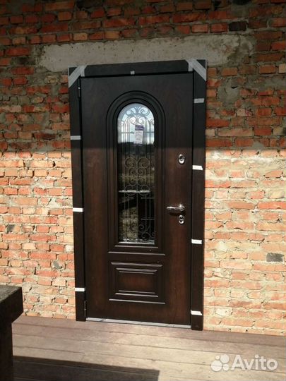 Установка входных дверей