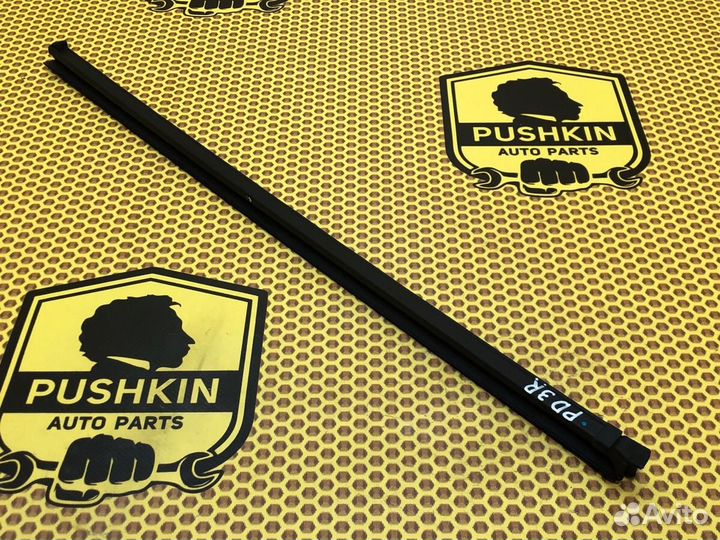 Бархотка стекла двери внутренняя задняя правая