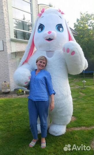 Аниматор. Белый большой медведь
