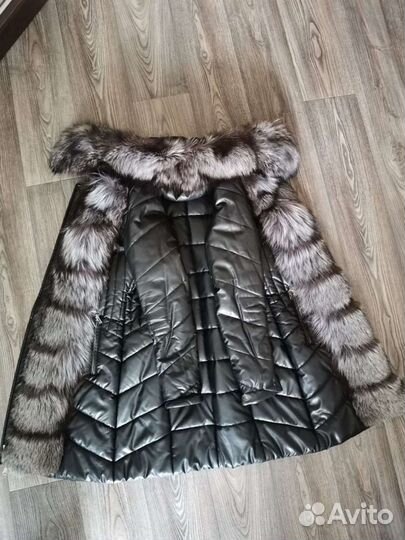 Пуховик женский
