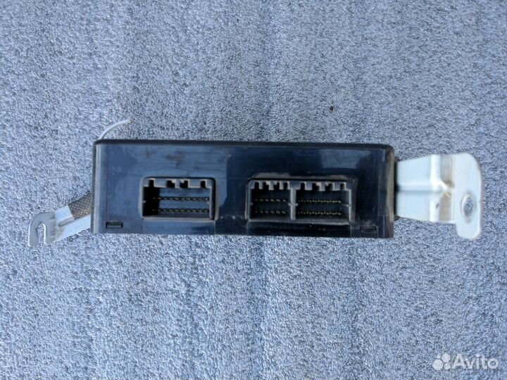 Блок управления центральным замком Елантра XD