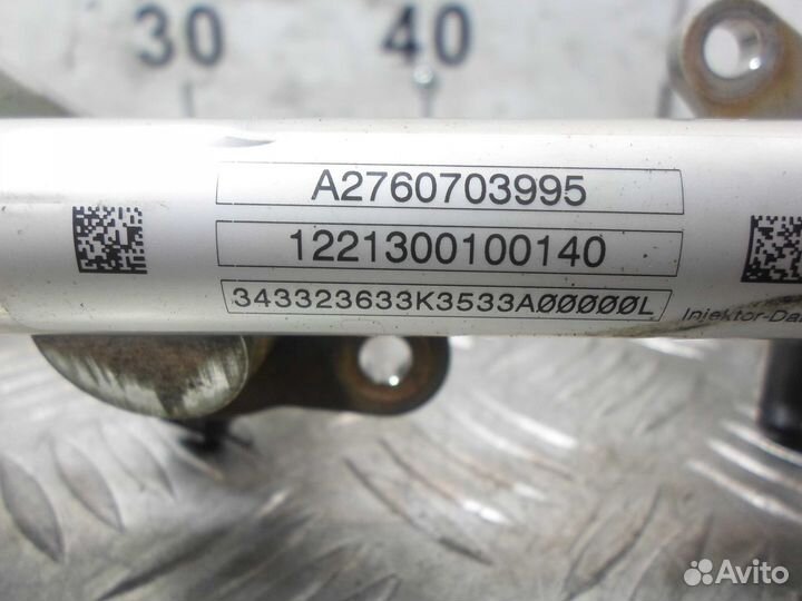 Б/У Топливная рампа С форсунками 2760703995