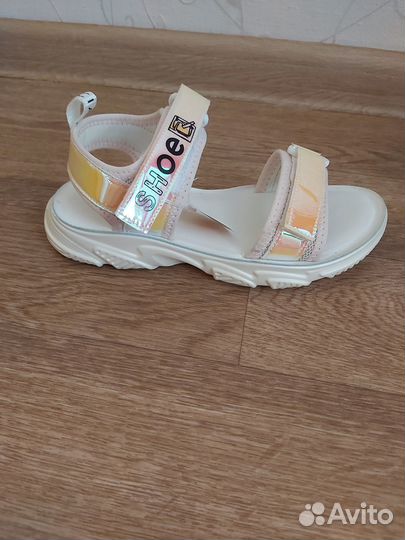 Босоножки для девочки